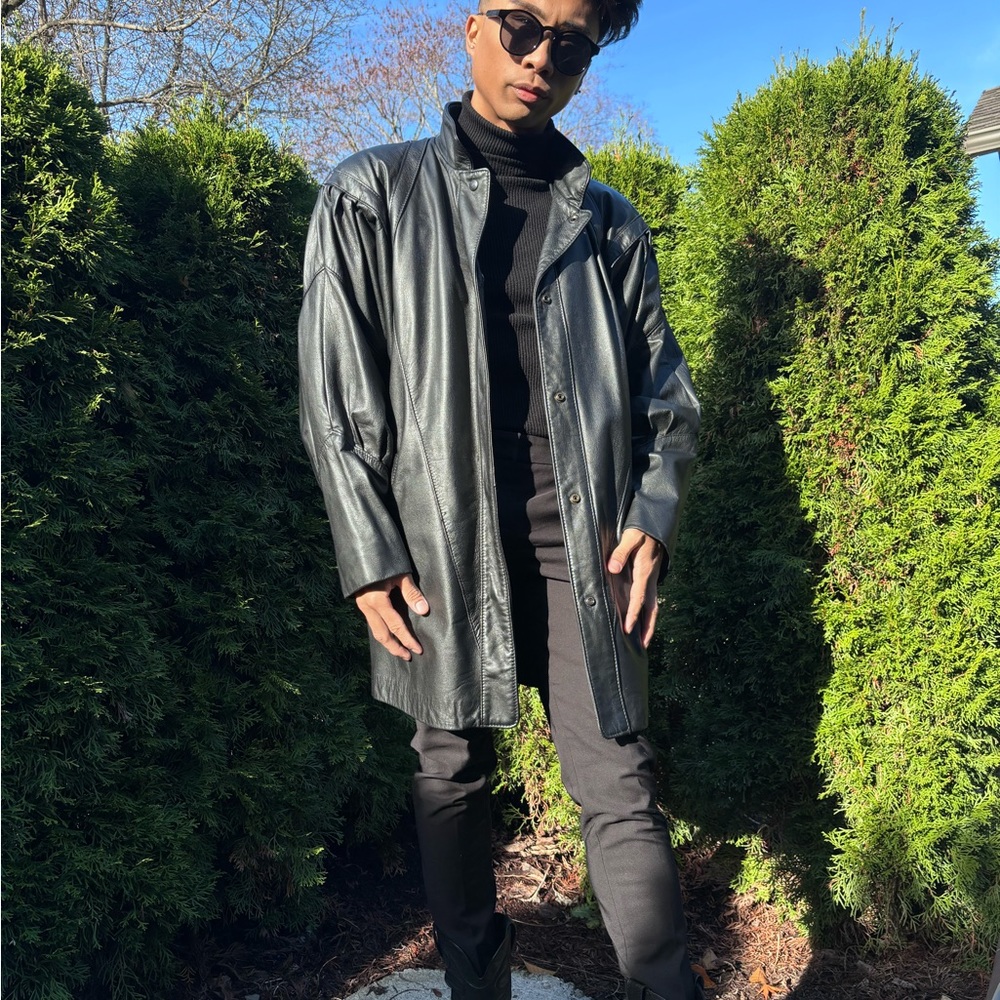 Vintage Broad shoulder padded black Leather Jacket